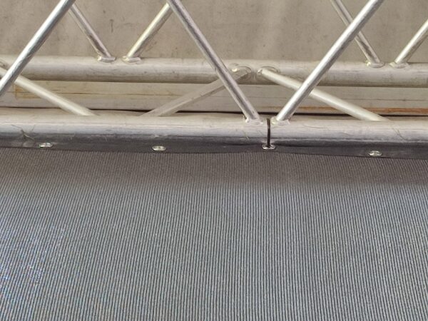 Boční výkryt ke střeše 10x8m, zesílený/obšitý lem – bez vchodu - Image 4